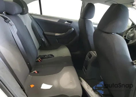 2017 Volkswagen Jetta S z USA, uszkodzony, nr VIN 3VW2B7AJXHM224384